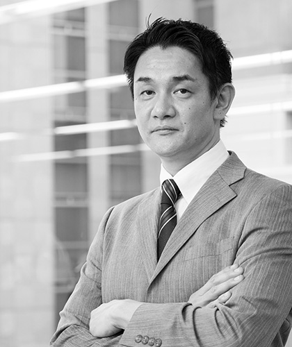 Y.Suzuki